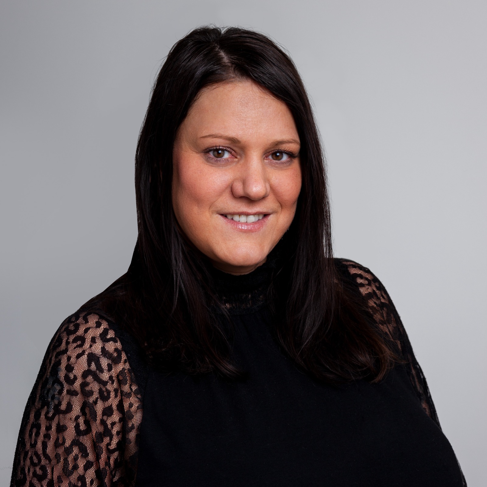 Mag. Nicole Fischer